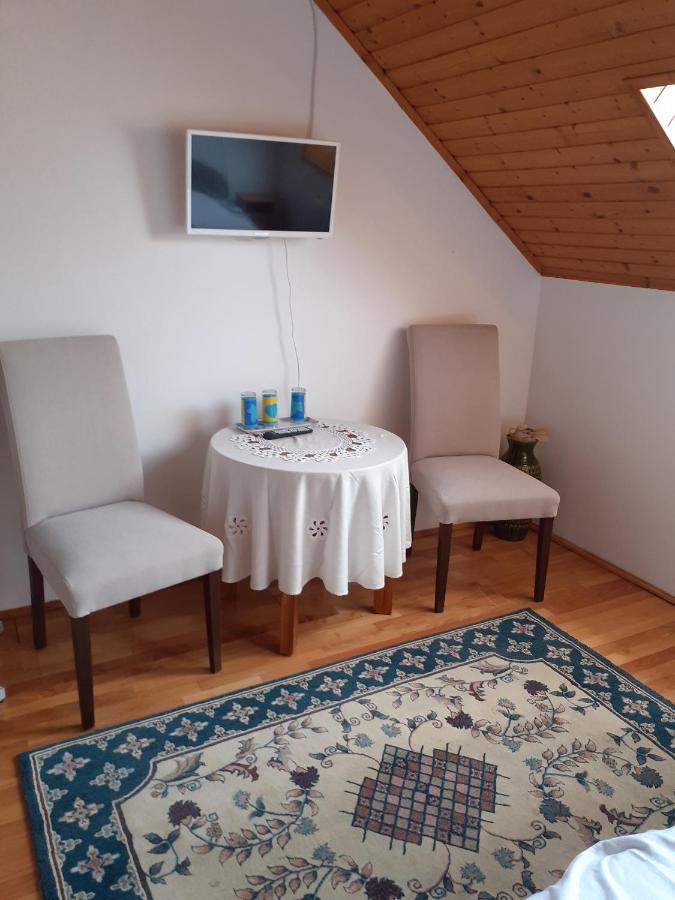 Anna Vendeghaz Hotel Balatonakali Buitenkant foto