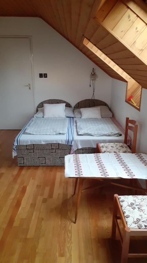 Anna Vendeghaz Hotel Balatonakali Buitenkant foto