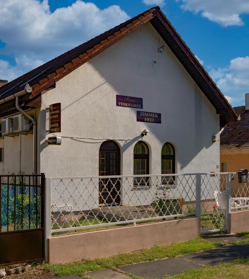 Anna Vendeghaz Hotel Balatonakali Buitenkant foto